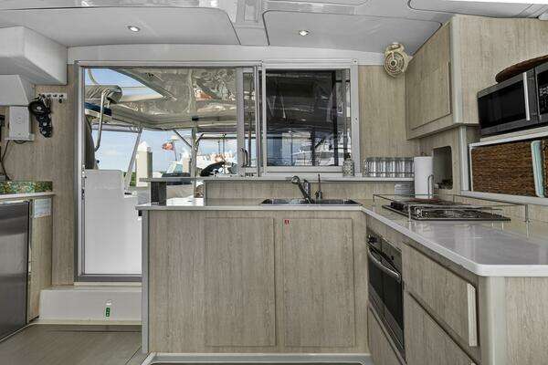 Leopard 44 Owners Version Yacht For Sale