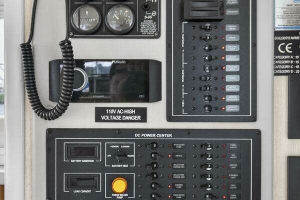 Leopard 44 Owners Version Yacht For Sale