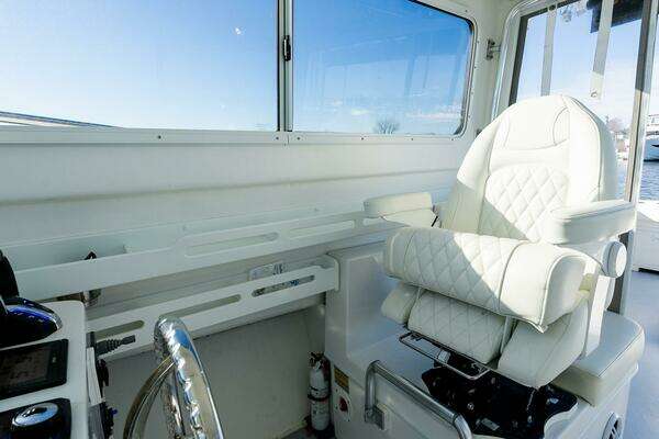 Steiger Craft 31 Fisherman Yacht For Sale