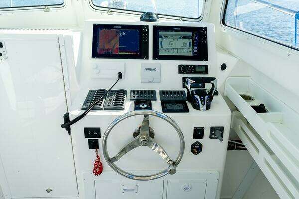 Steiger Craft 31 Fisherman Yacht For Sale
