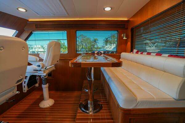 Marlow Explorer 53E-CB Yacht For Sale