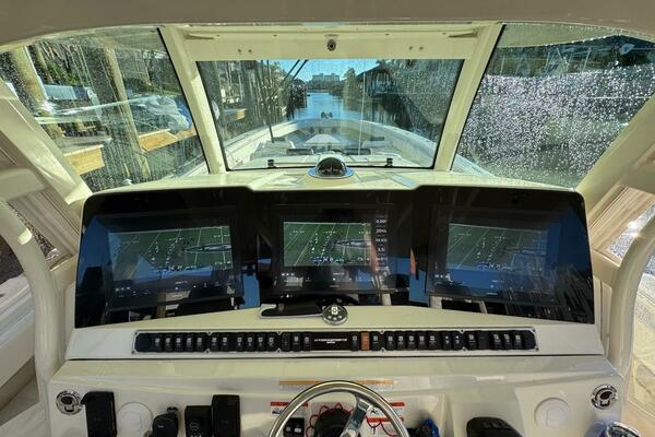 TRADITION 53ft HCB Yacht For Sale