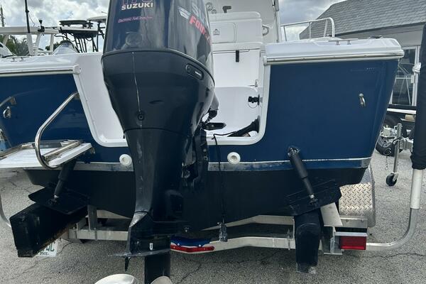 21ft Pro Line Yacht For Sale