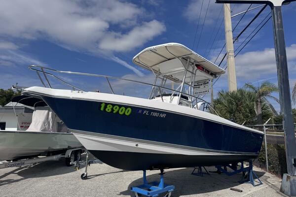 21ft Pro Line Yacht For Sale
