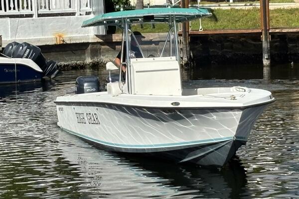 28ft Whitewater Yacht For Sale