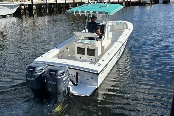 28ft Whitewater Yacht For Sale