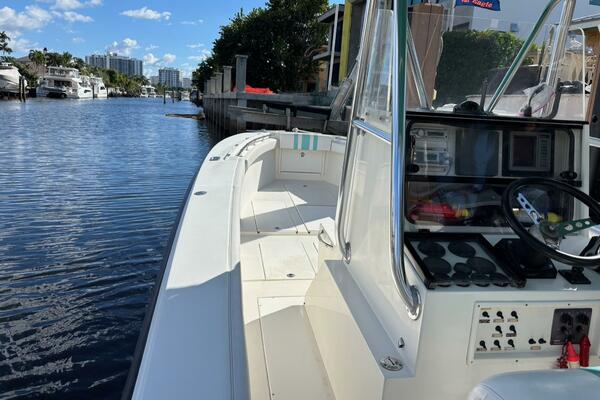 28ft Whitewater Yacht For Sale
