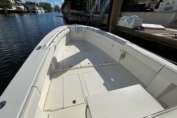 28ft Whitewater Yacht For Sale