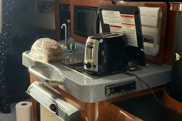 26ft Wellcraft Yacht For Sale