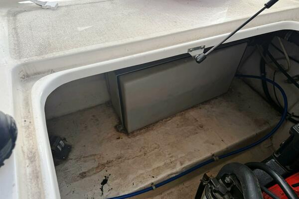 26ft Wellcraft Yacht For Sale