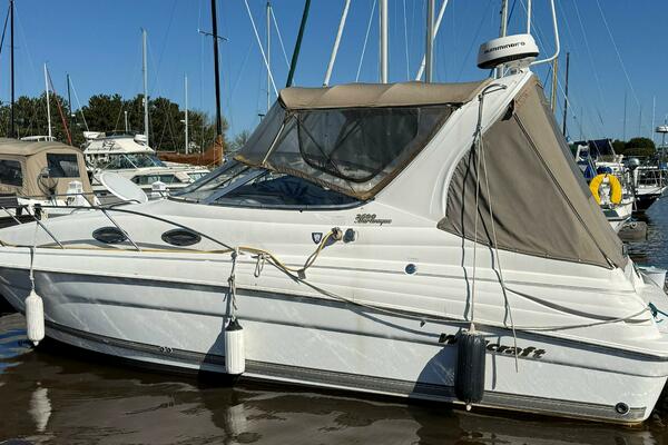 26ft Wellcraft Yacht For Sale