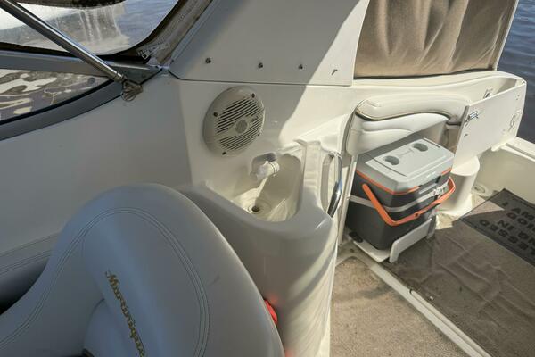 26ft Wellcraft Yacht For Sale