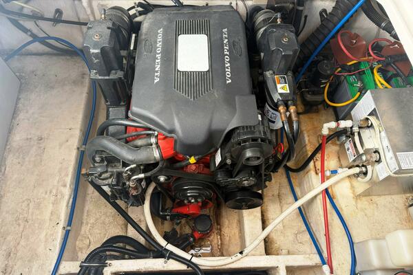 26ft Wellcraft Yacht For Sale