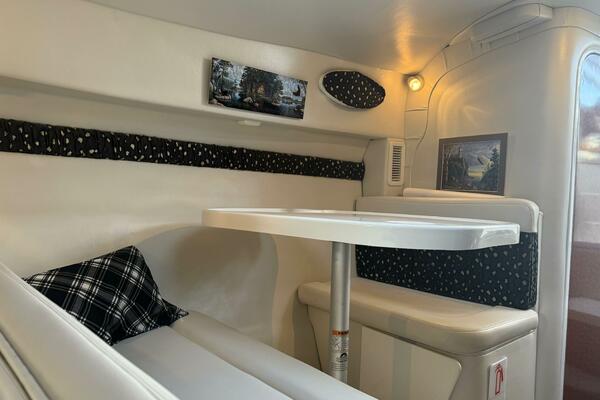 26ft Wellcraft Yacht For Sale