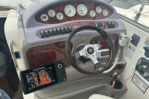 26ft Wellcraft Yacht For Sale