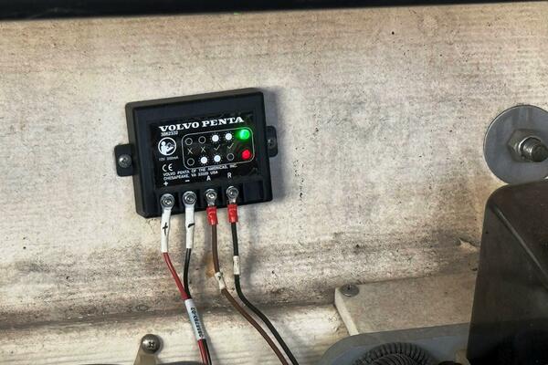 26ft Wellcraft Yacht For Sale