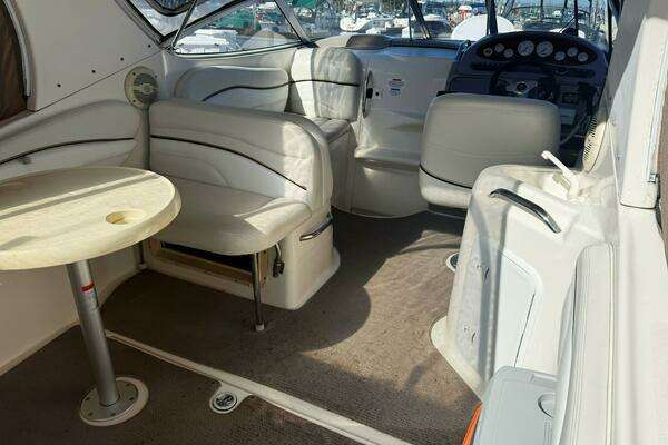 Photo of the 2002 Wellcraft Martinique 2600