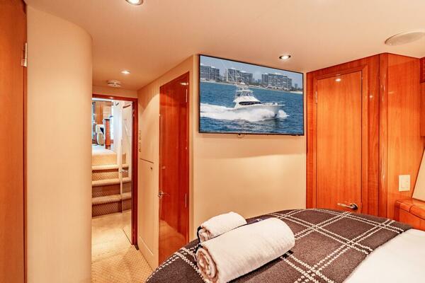 Reel Ranchin 54ft Hatteras Yacht For Sale