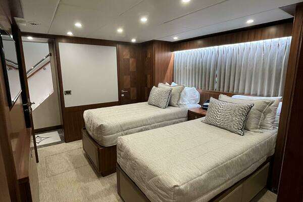 Hargrave G120 Signature Series Yacht For Sale