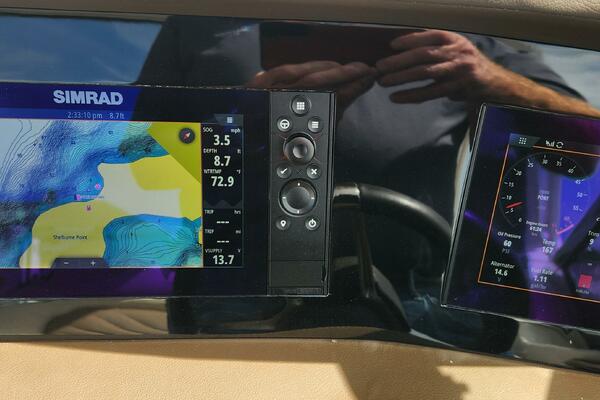 Black Diamond 33ft Chaparral Yacht For Sale