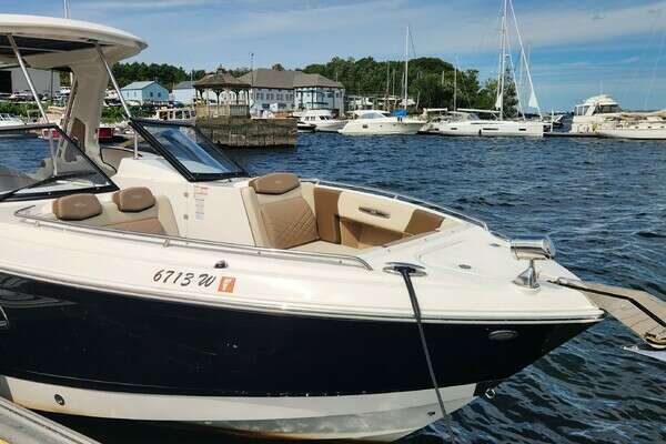 33-ft-Chaparral-2023--Black Diamond Shelburne Vermont United States  yacht for sale