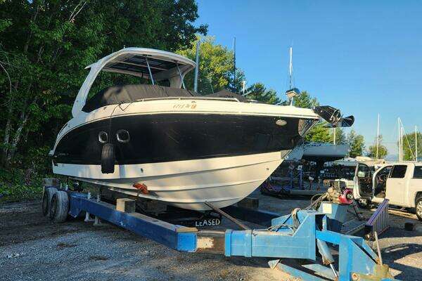 Chaparral  Yacht For Sale