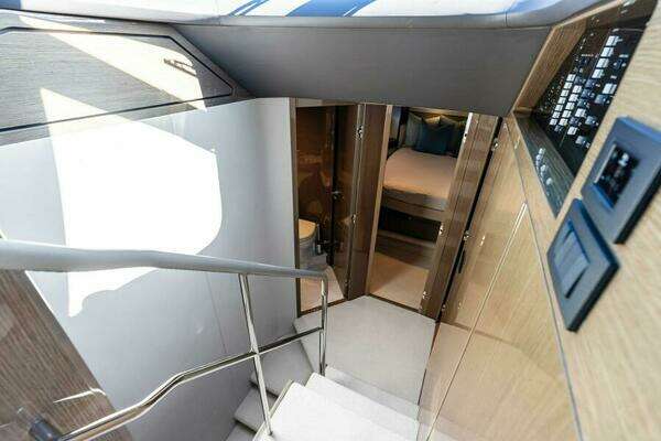 Princess F55 Yacht For Sale