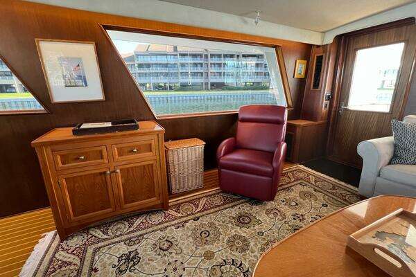 Hatteras Motor Yacht Yacht For Sale