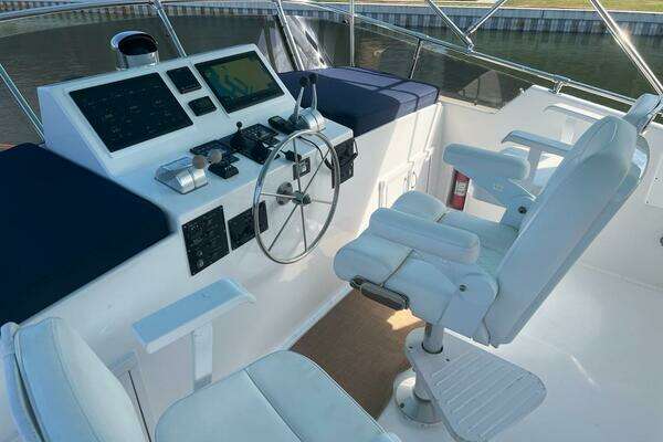 Hatteras Motor Yacht Yacht For Sale