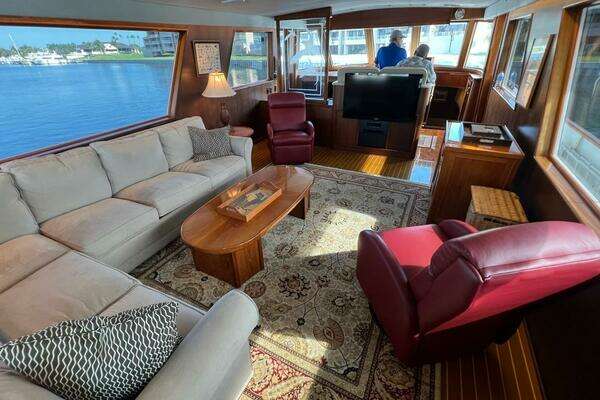 Hatteras Motor Yacht Yacht For Sale