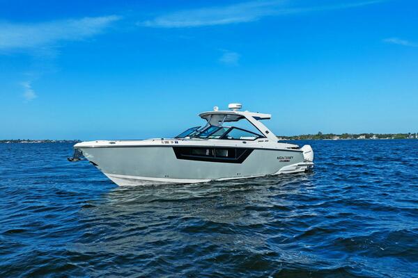 2023 Monterey 385 SS - Profile