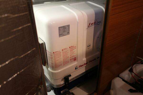 Catalina 426 Yacht For Sale