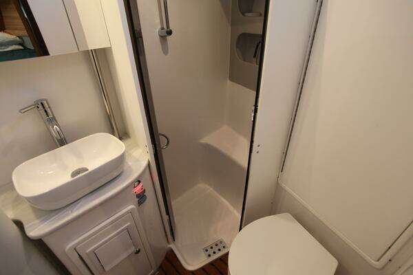 Catalina 426 Yacht For Sale