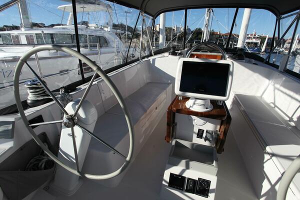 Timeless 42ft Catalina Yacht For Sale