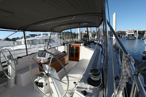 Timeless 42ft Catalina Yacht For Sale
