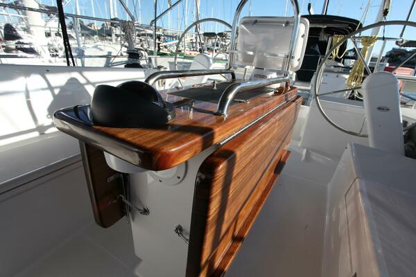 Timeless 42ft Catalina Yacht For Sale