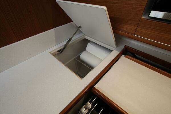 Catalina 426 Yacht For Sale