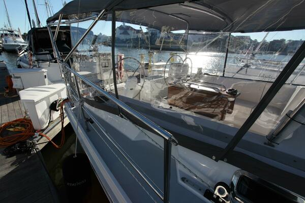 Timeless 42ft Catalina Yacht For Sale