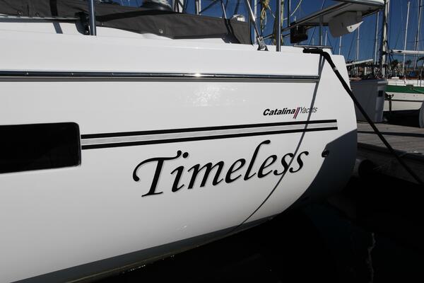 Timeless 42ft Catalina Yacht For Sale