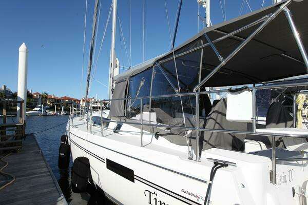 Catalina 426 Yacht For Sale