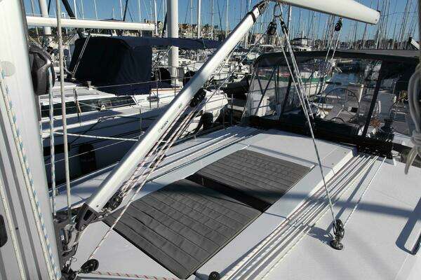 Catalina 426 Yacht For Sale