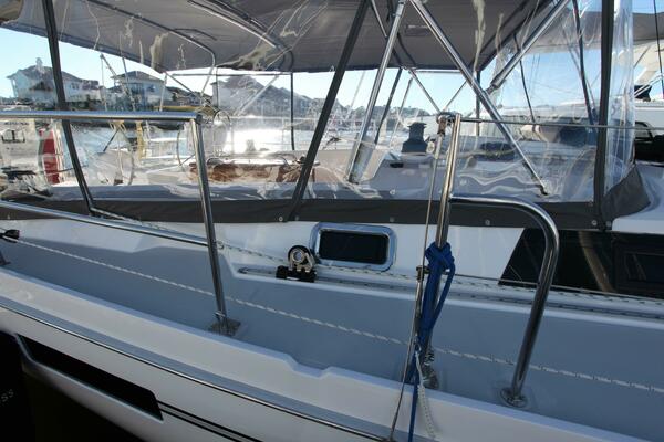 Timeless 42ft Catalina Yacht For Sale