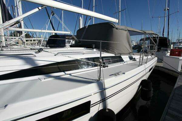 Catalina 426 Yacht For Sale