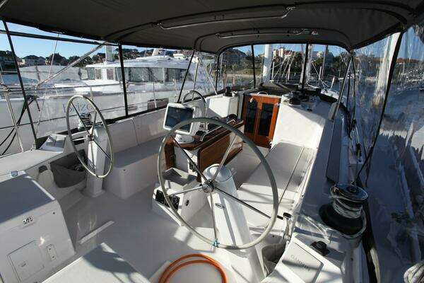 Catalina 426 Yacht For Sale