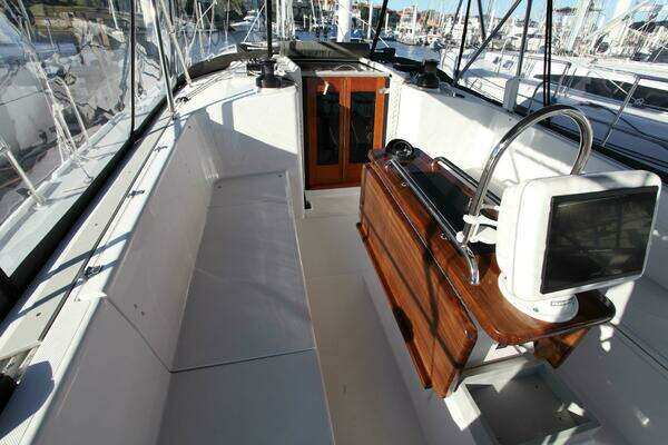 Catalina 426 Yacht For Sale
