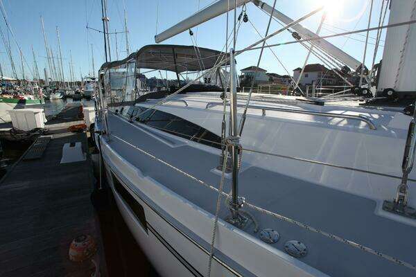 Catalina 426 Yacht For Sale