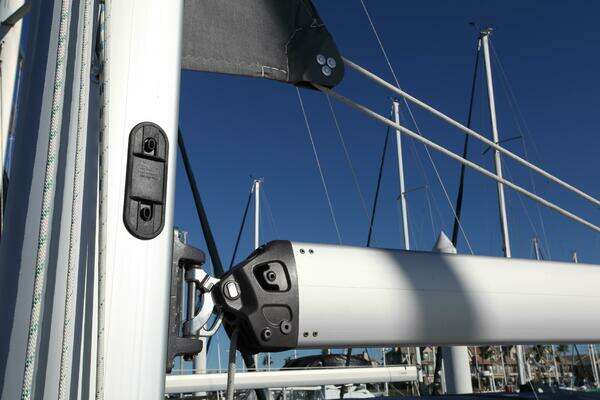 Catalina 426 Yacht For Sale