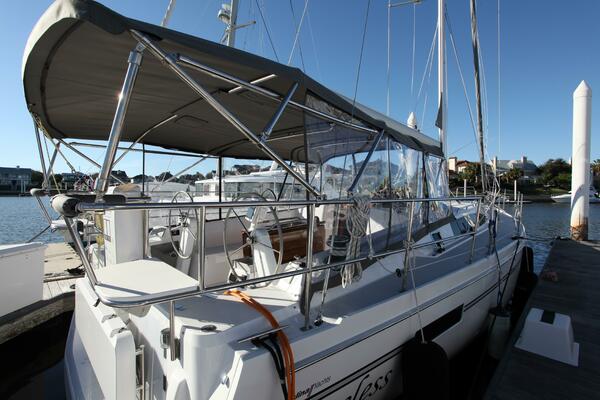 Timeless 42ft Catalina Yacht For Sale