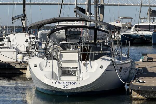 Shadowfax 36ft Catalina Yacht For Sale