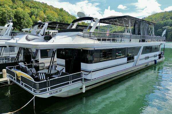 74-ft-Other-1996-16 x 74WB Houseboat-Knotworthy Norris Lake Tennessee United States  yacht for sale